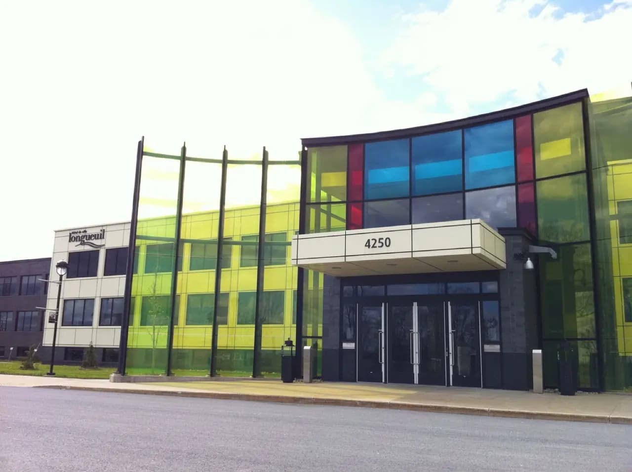 Longueuil, Quebec skyline — dumpster rental and bin sales