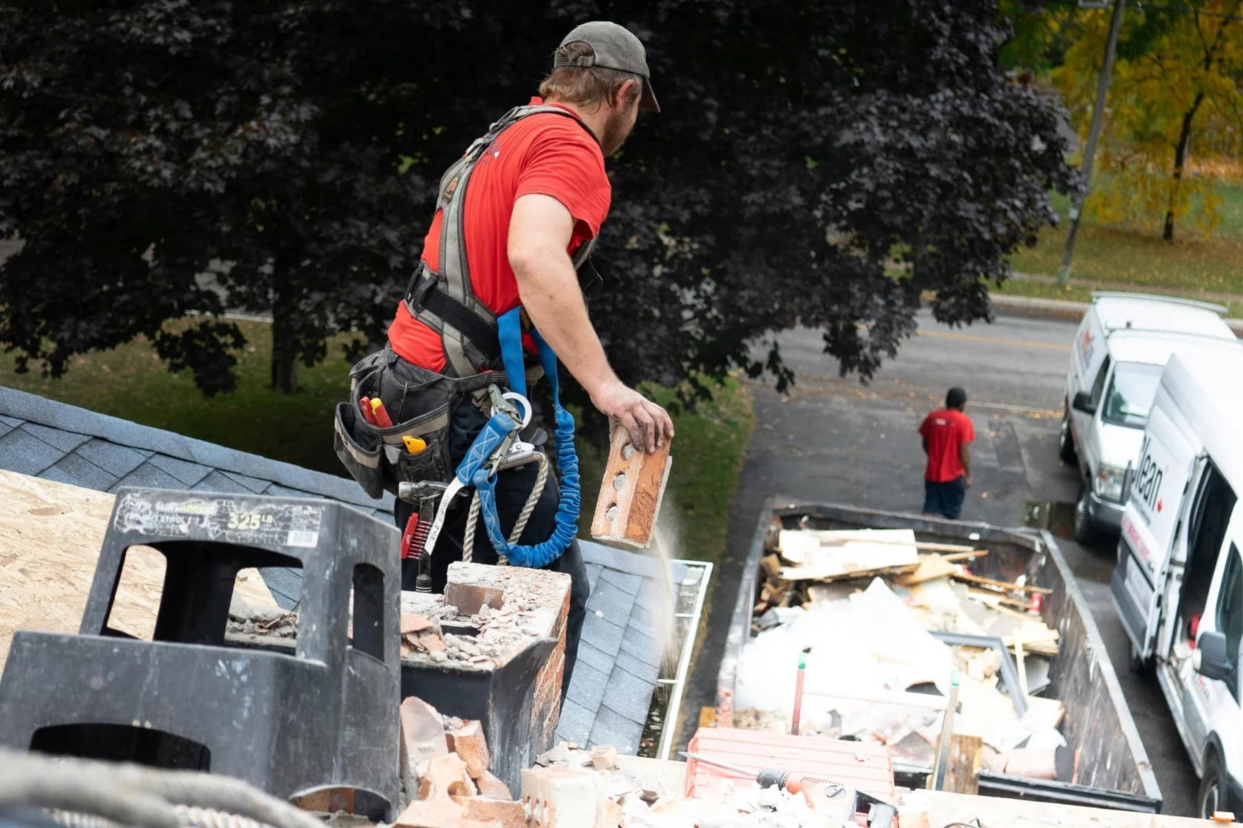 Roll-off dumpster on site in Toronto, Ontario — Wastebins.ca